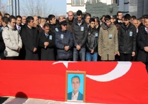 Hakim Çambel gözyaşlarıyla uğurlandı